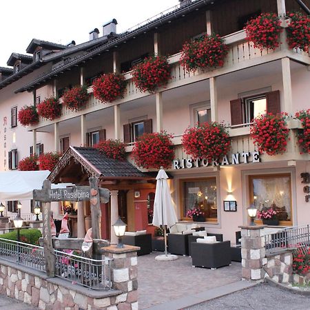 Hotel Rosalpina Soraga di Fassa Exterior foto